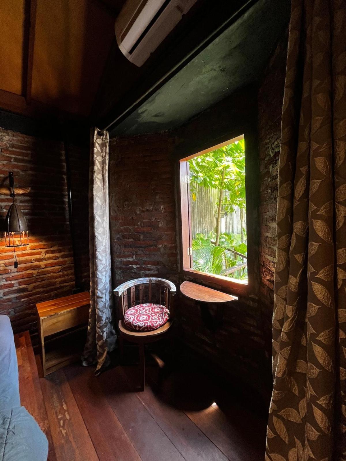 1 Bedroom Cozy In Center Of Apartemen *